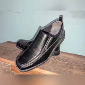 George Black Leather Slip-On‎ Loafers